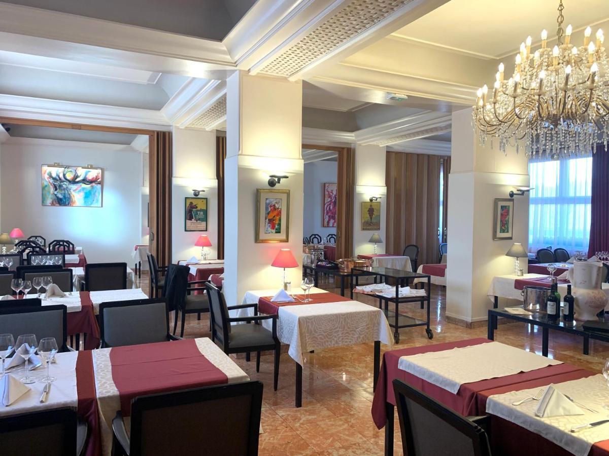 Grand Hotel Terminus Reine Chaumont  Zewnętrze zdjęcie